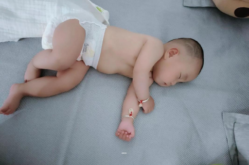 肇东怀孕感觉自己心跳明显